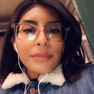 Meet your Posher, Isabel